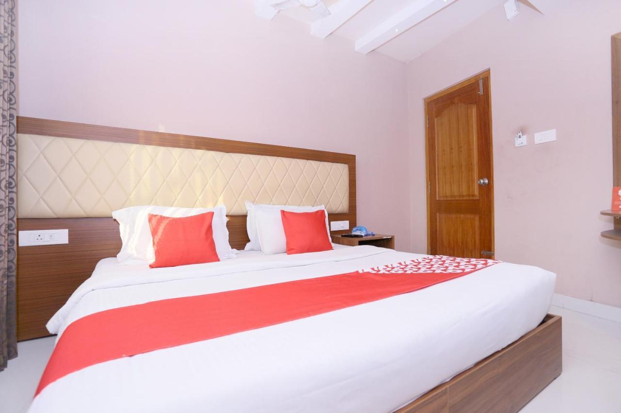 Oyo Flagship 25093 Hotel Thamam Kochi Luaran gambar